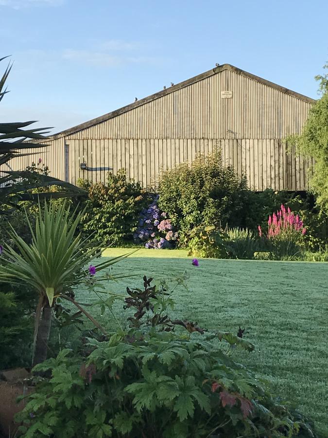 Treveighan Farmhouse Saint Teath Buitenkant foto